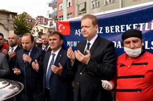 Gümüşhane’de 2 bin kişiye aşure dağıtıldı