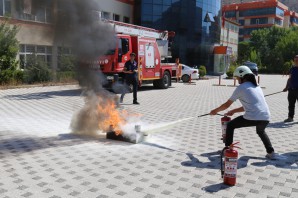 GÜ’de yangın söndürme tatbikatı yapıldı