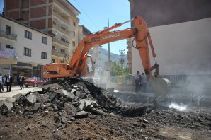 Cadde Çalışmaları Devam Ediyor