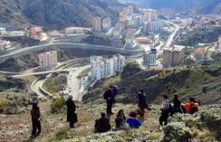 Gümüşhane’de bahara merhaba yürüyüşü