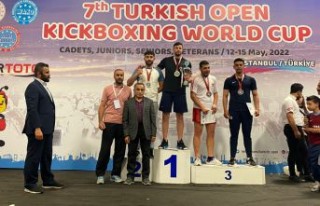 Kickboks’ta dünya 2 ve 3.lüğü Gümüşhane’nin