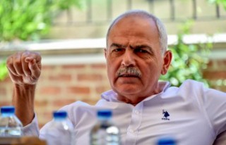 Hamzaoğlu: Seneye kazma kürekle çıkarız