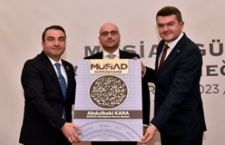 MÜSİAD Gümüşhane’de bayrak değişimi