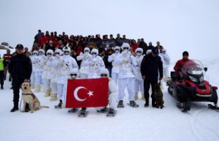 JAK timleri Zigana Dağında üniversite öğrencilerine...