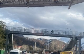 İntihar etmek isteyen kadın polislerin çabasıyla...