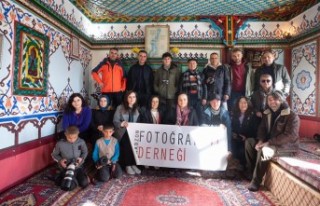 Fotoğraf tutkunları Gümüşhane’de tarihi dokuyu...