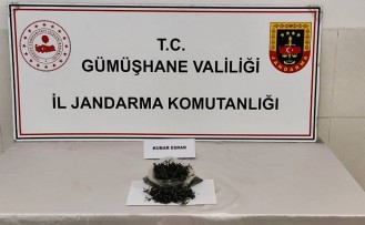 Trabzon’dan Gümüşhane’ye uyuşturucu getiren şahıslar yakalandı