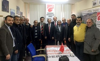 Gümüşhanelilerde yeni başkan İrfan Ataman oldu