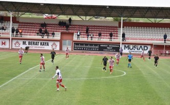 Gümüş umudunu erteledi: 1-1