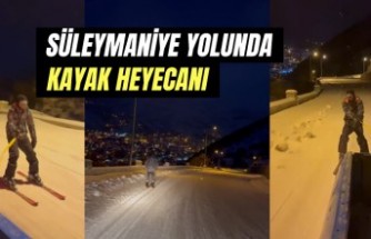 Gümüşhane’de tarihi mahallenin yolunda kayak heyecanı